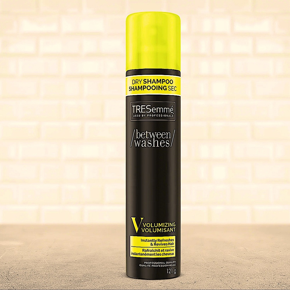(USED).      TRESemmé dry shampoo,barely used